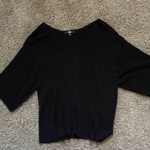 Ribbed Uniqlo black top